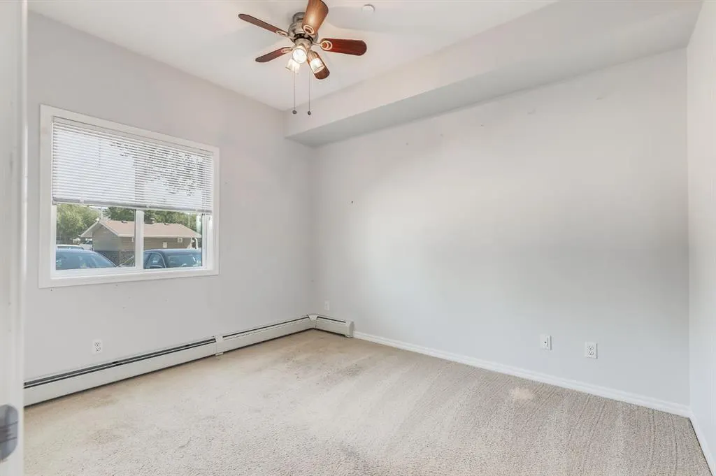4 Kingsland Close SE, #2102