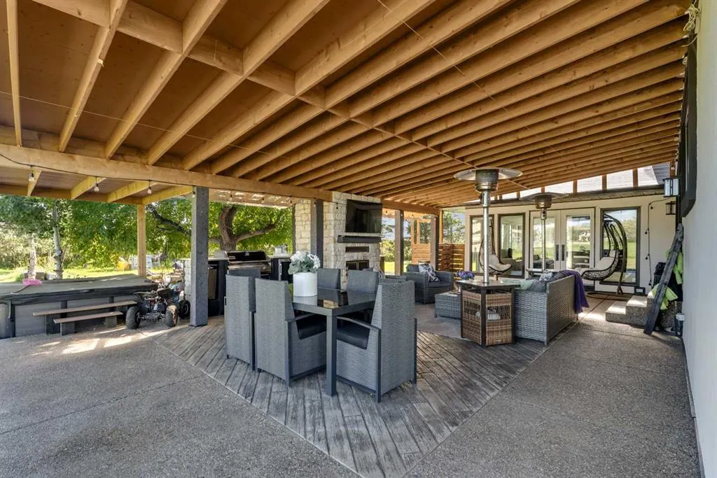 319 Lansdown Estates