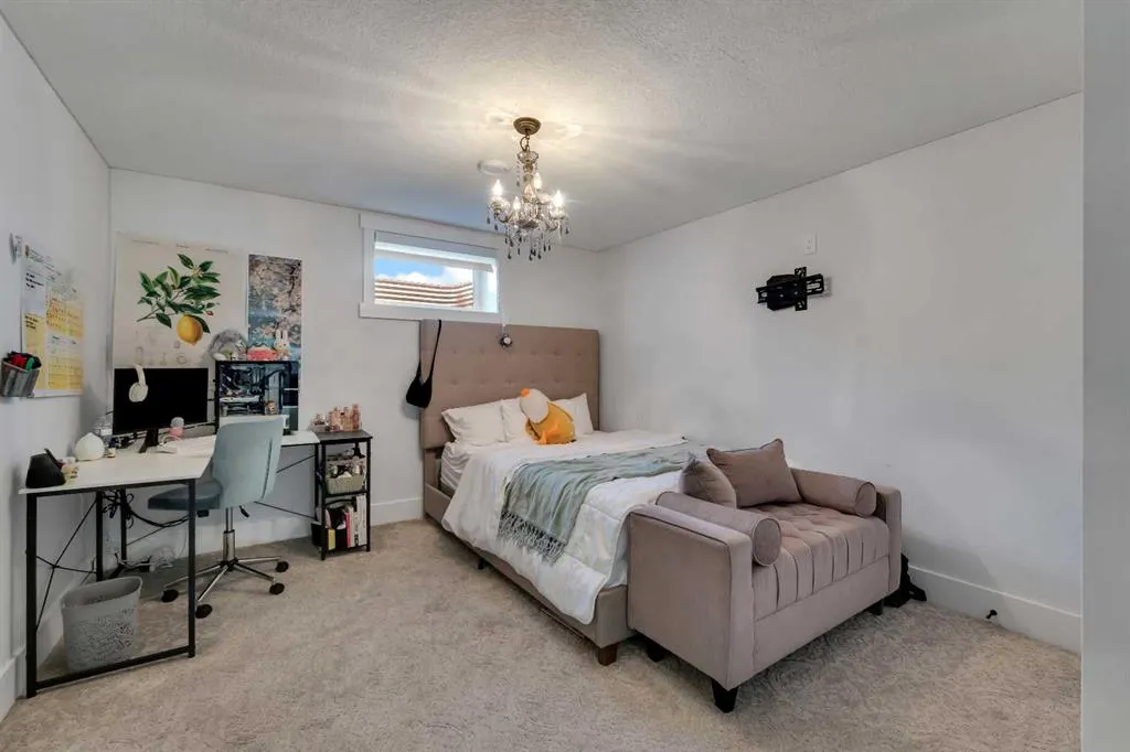 319 Lansdown Estates