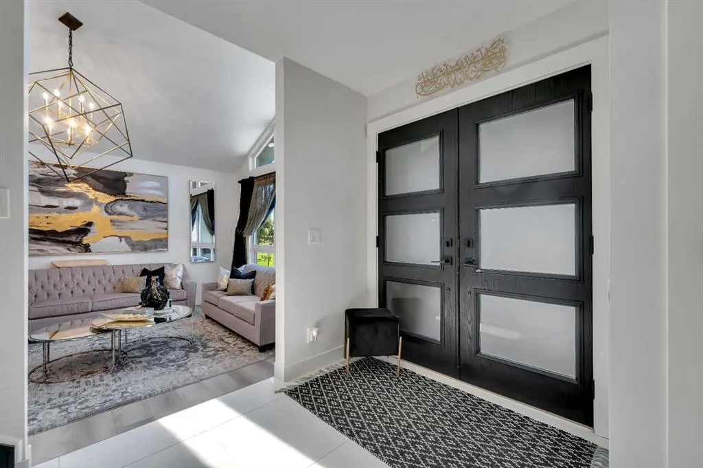 319 Lansdown Estates