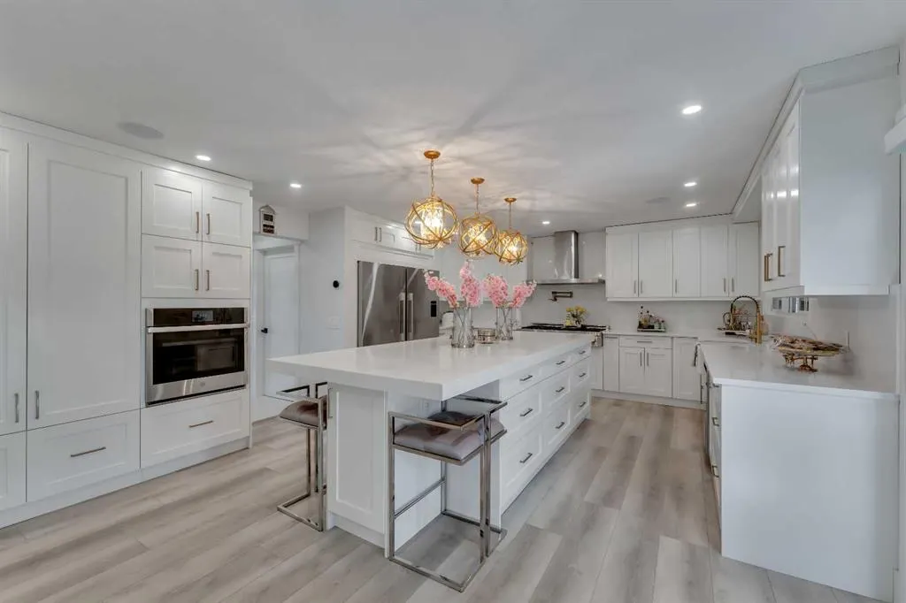 319 Lansdown Estates