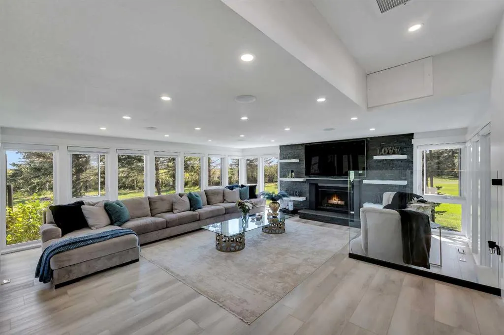 319 Lansdown Estates