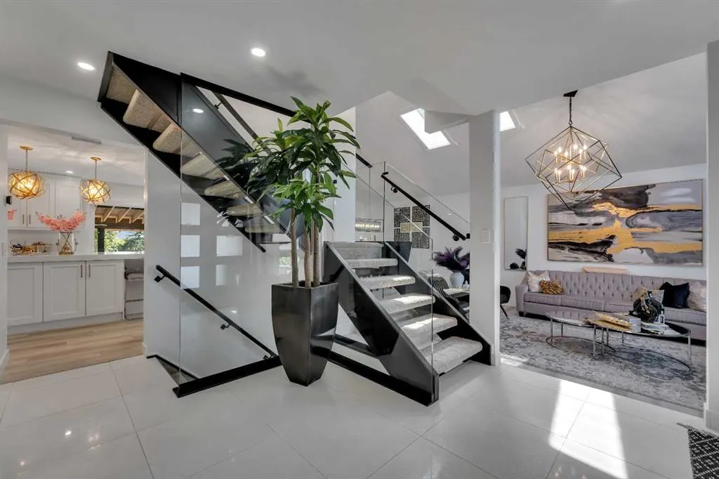 319 Lansdown Estates