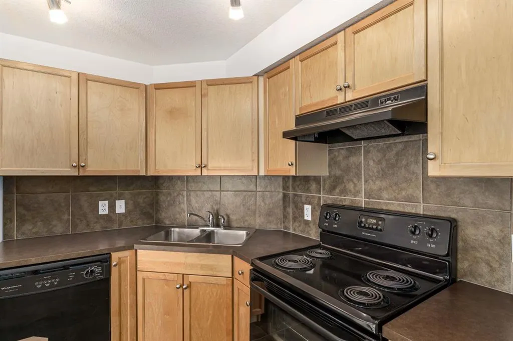 2000 Applevillage Court SE, #416