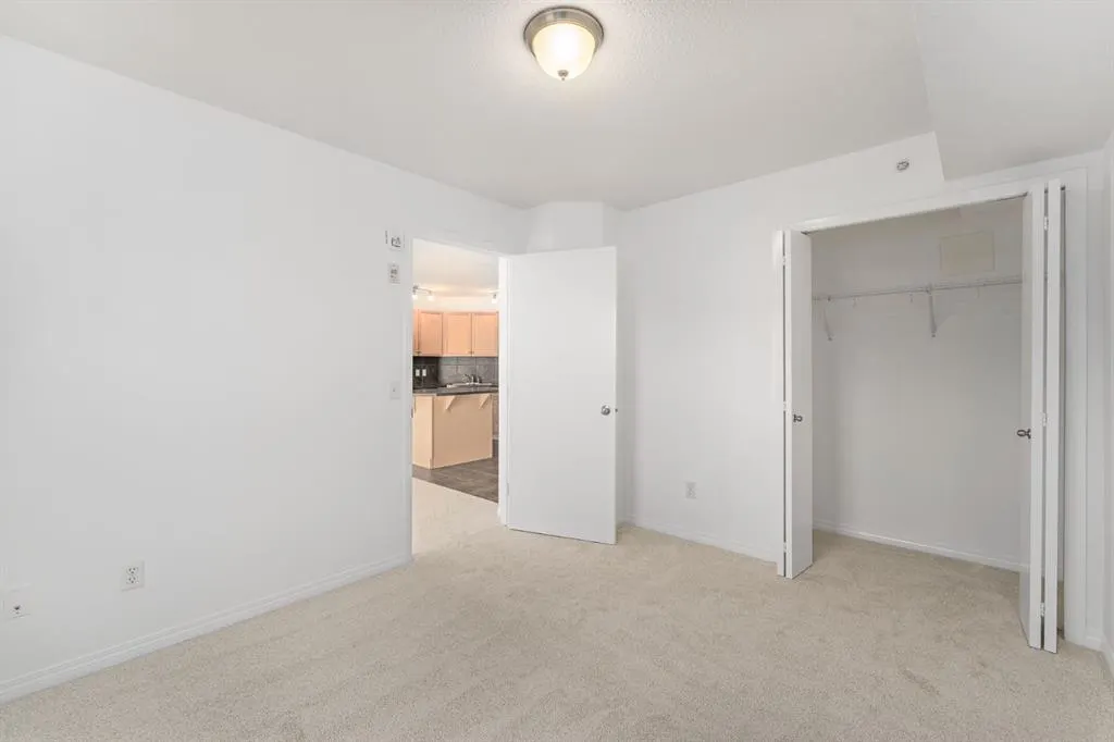 2000 Applevillage Court SE, #416