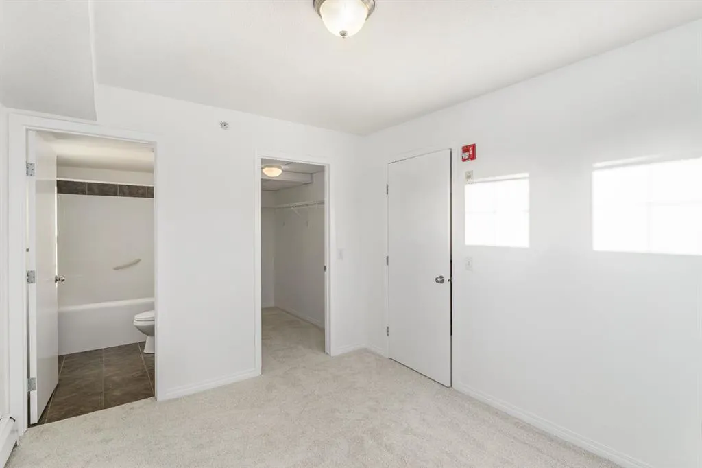 2000 Applevillage Court SE, #416