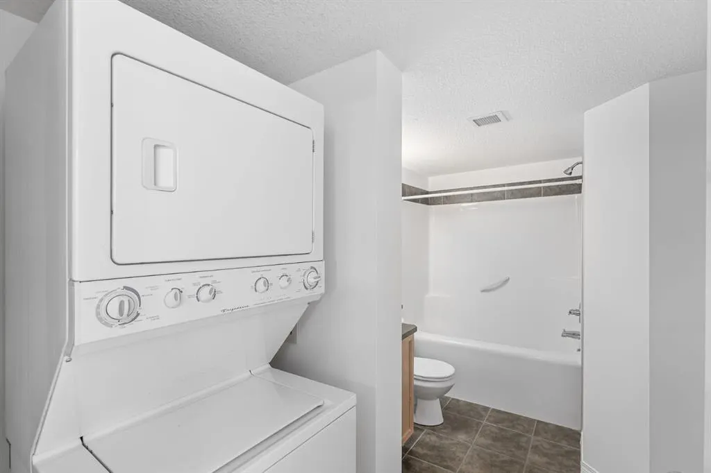 2000 Applevillage Court SE, #416