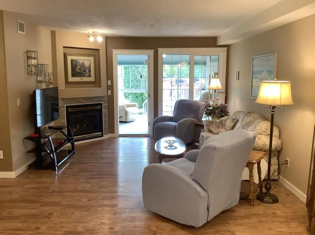 4805 45 Street, #124