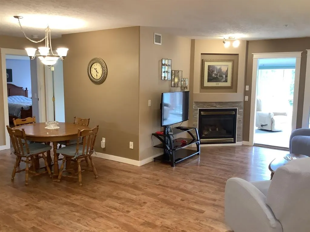 4805 45 Street, #124