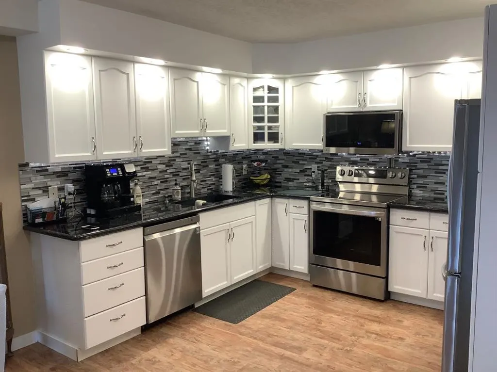 4805 45 Street, #124