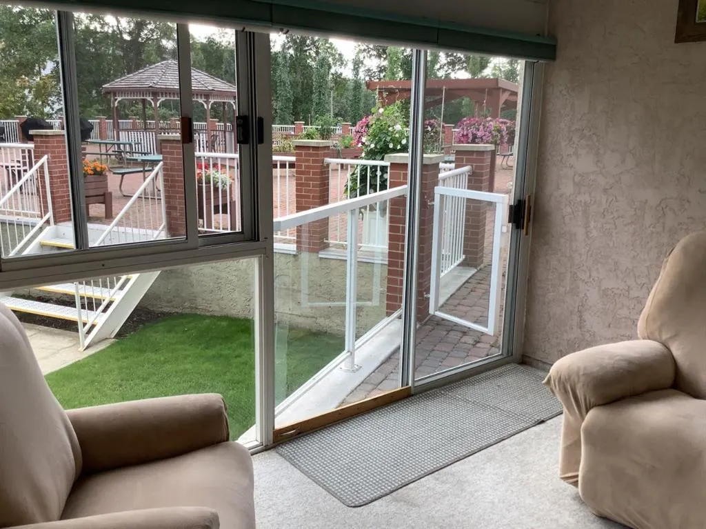 4805 45 Street, #124