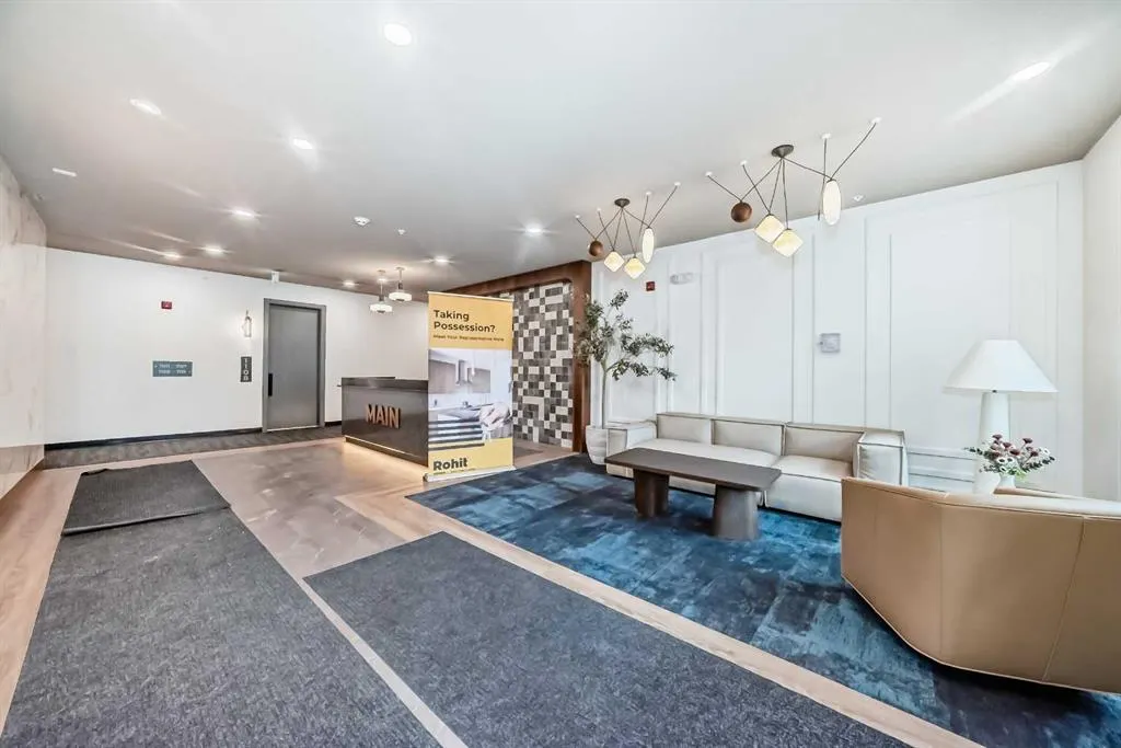 4270 Norford Avenue NW, #1208