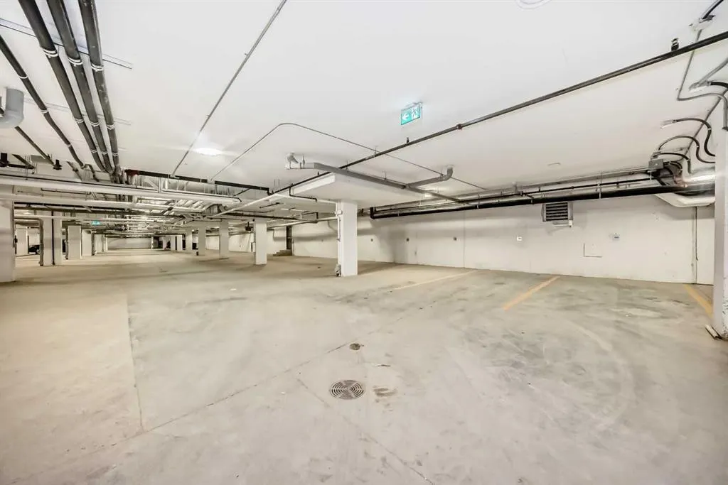 4270 Norford Avenue NW, #1208