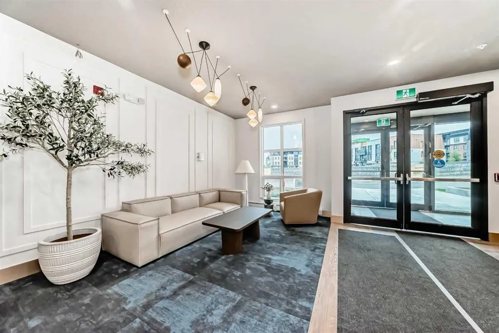 4270 Norford Avenue NW, #1208