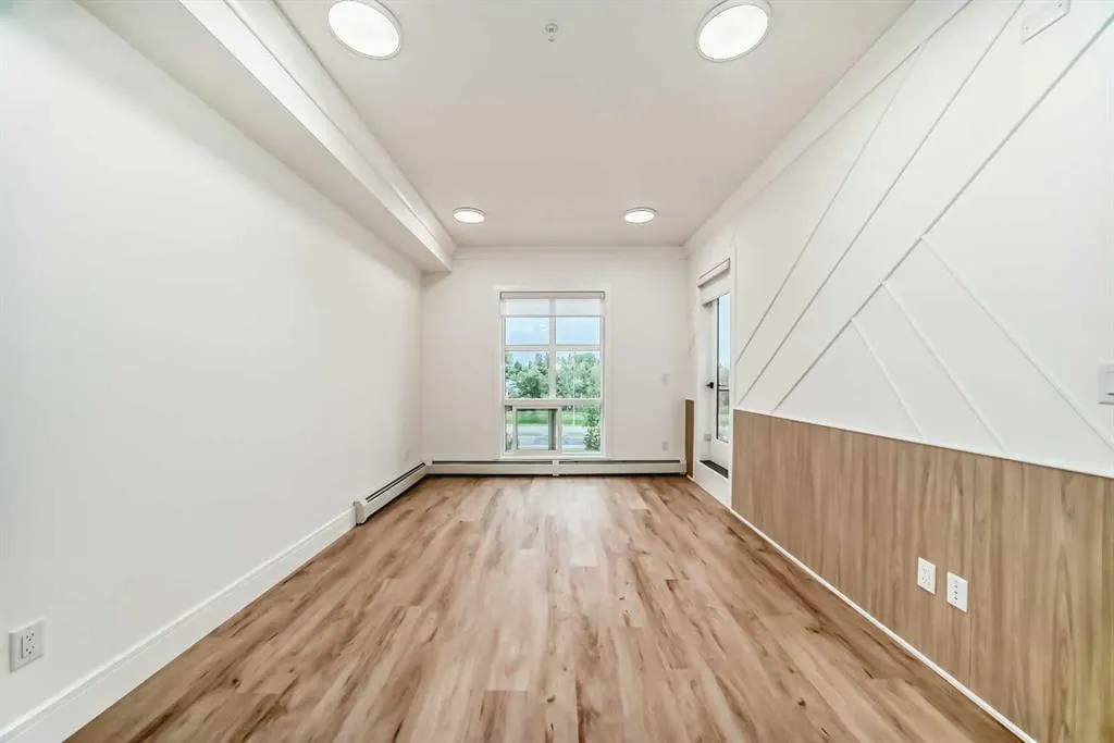 4270 Norford Avenue NW, #1208
