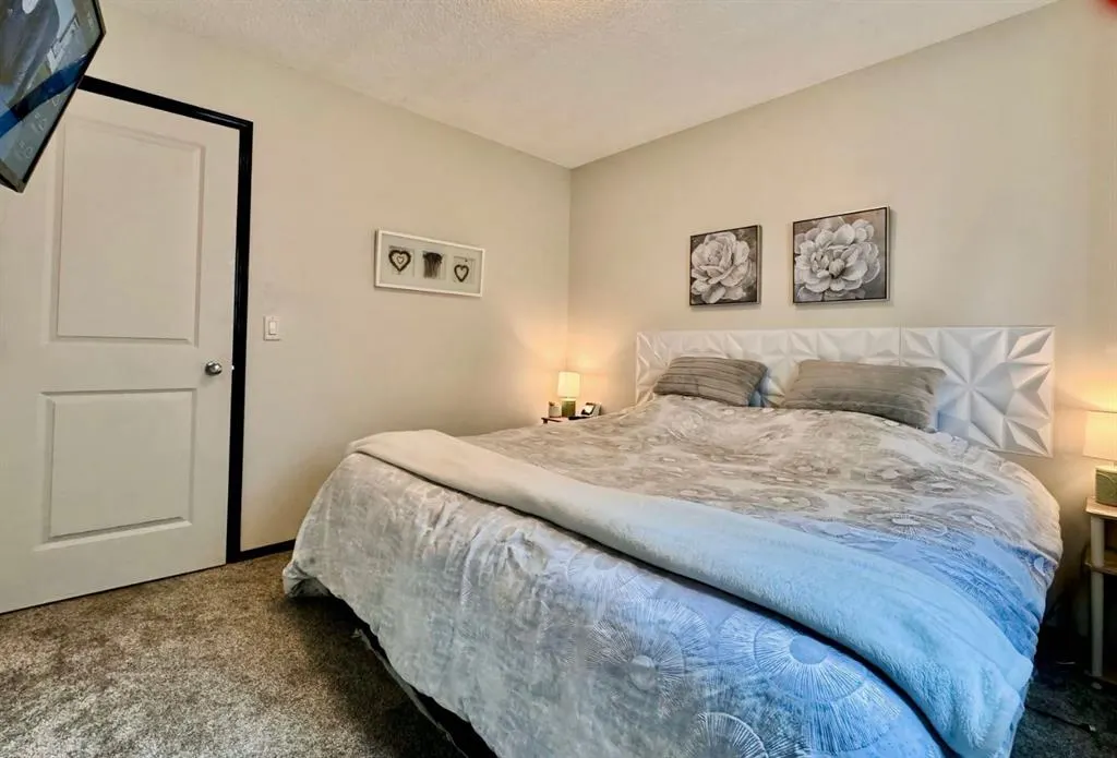 78 Cranwell Common SE