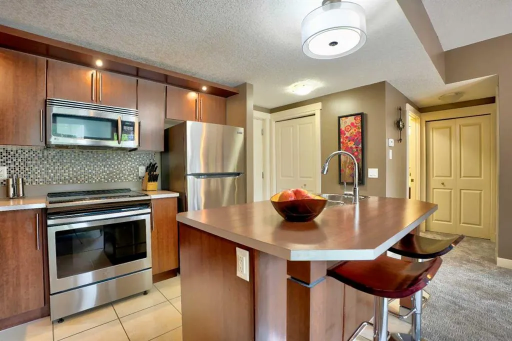172 West Springs Road SW