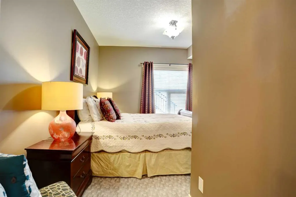 172 West Springs Road SW