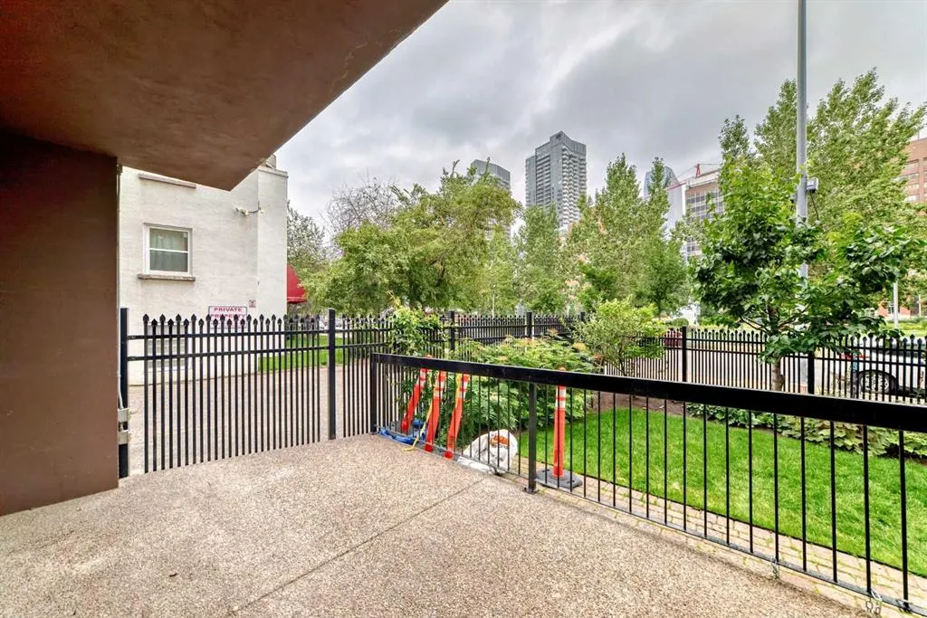 323 13 Avenue SW, #101