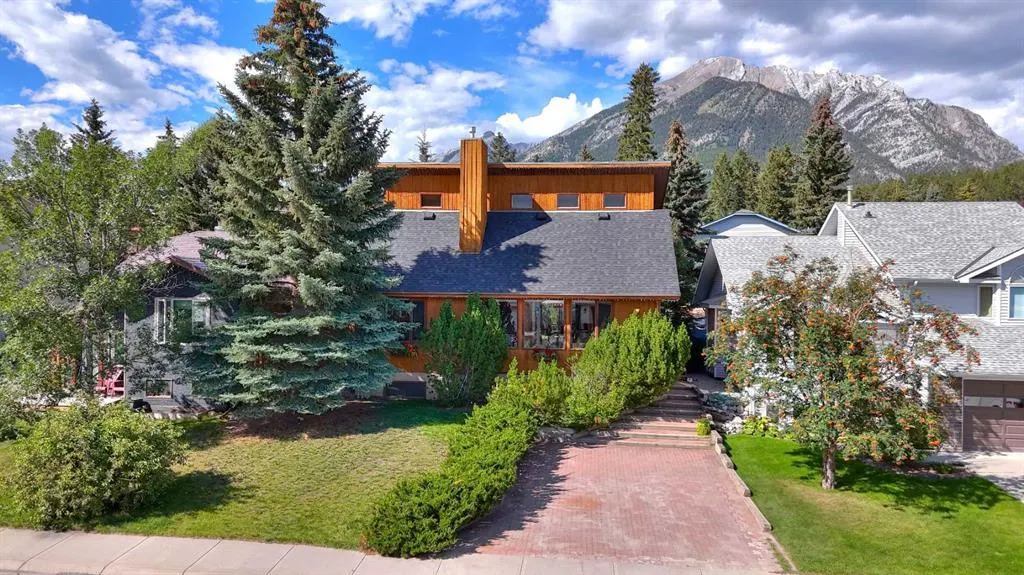 226 Lady MacDonald Drive