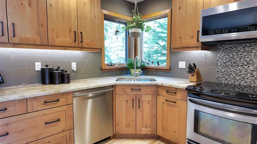 226 Lady MacDonald Drive