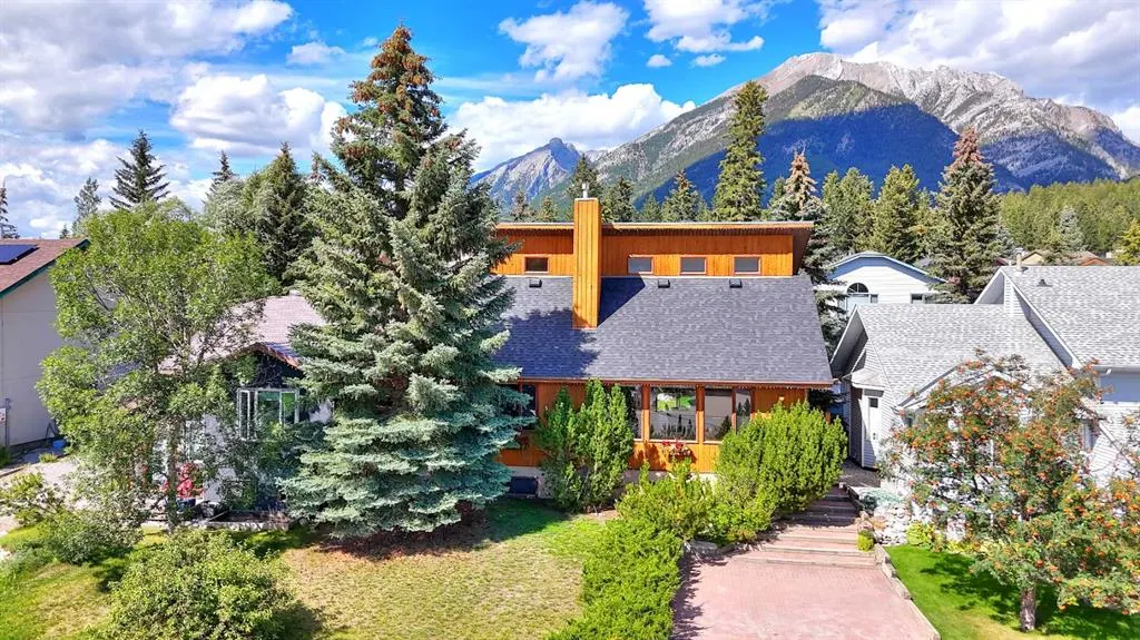 226 Lady MacDonald Drive