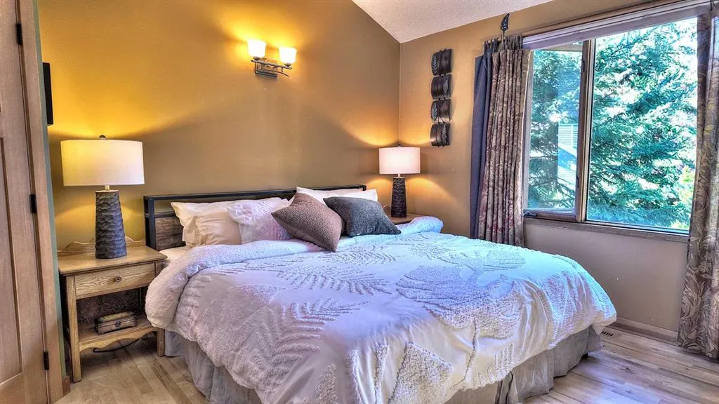 226 Lady MacDonald Drive