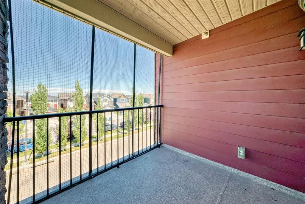 15 Saddlestone Way NE, #302