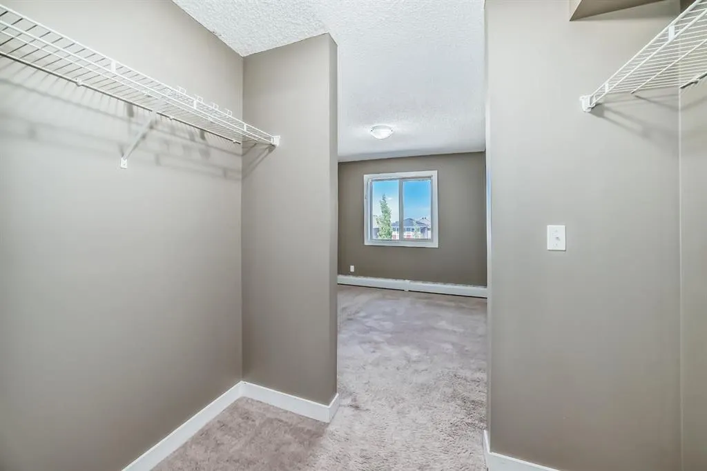 15 Saddlestone Way NE, #302