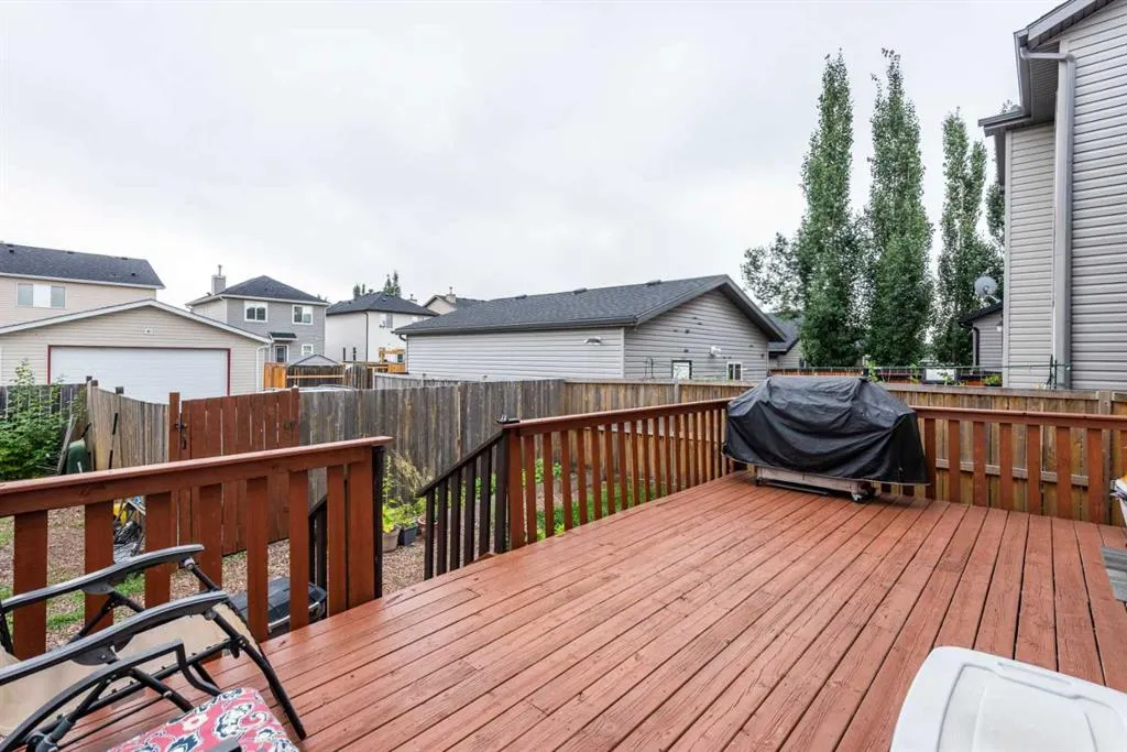 16 Bridlecrest Street SW