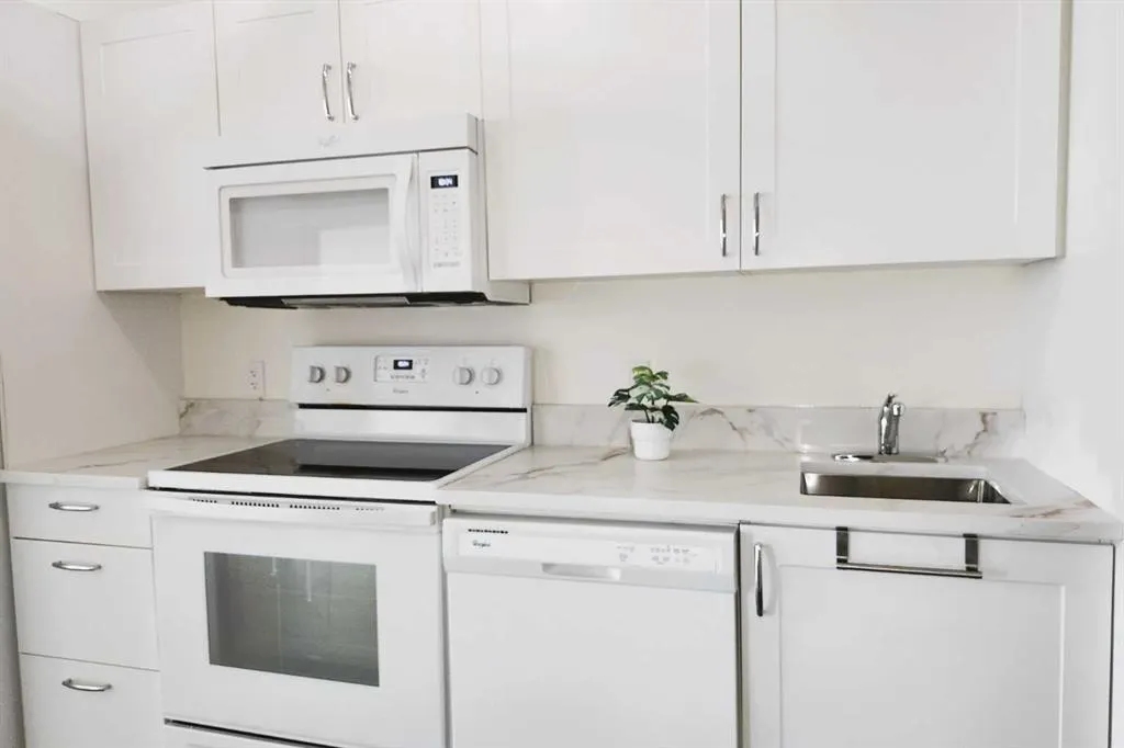 10 Brentwood Common NW, #410