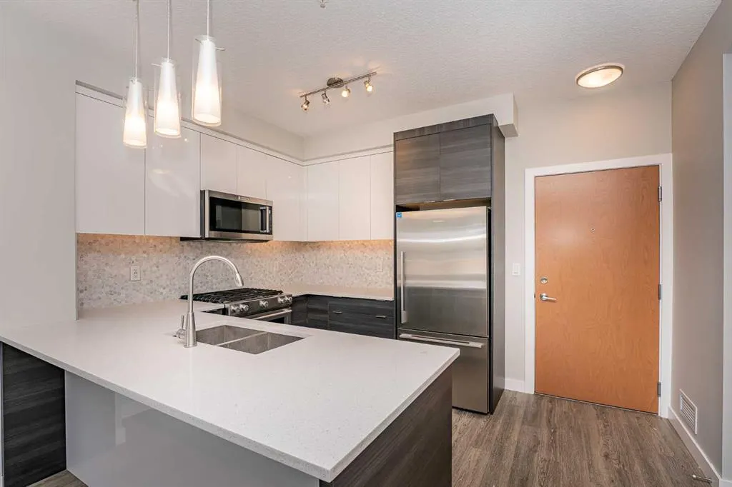 95 Burma Star Road SW, #3301