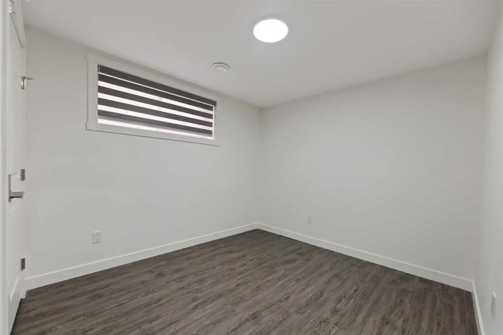 27 Copperstone Crescent SE