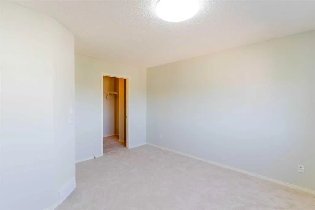 52 Panatella Villas NW