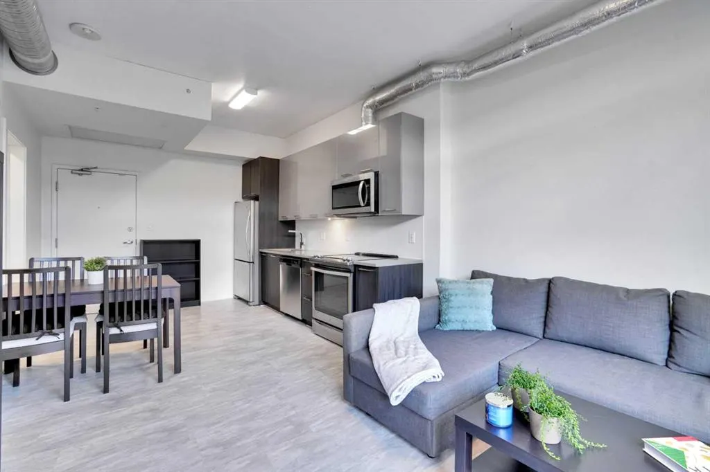 624 8 Avenue SE, #405