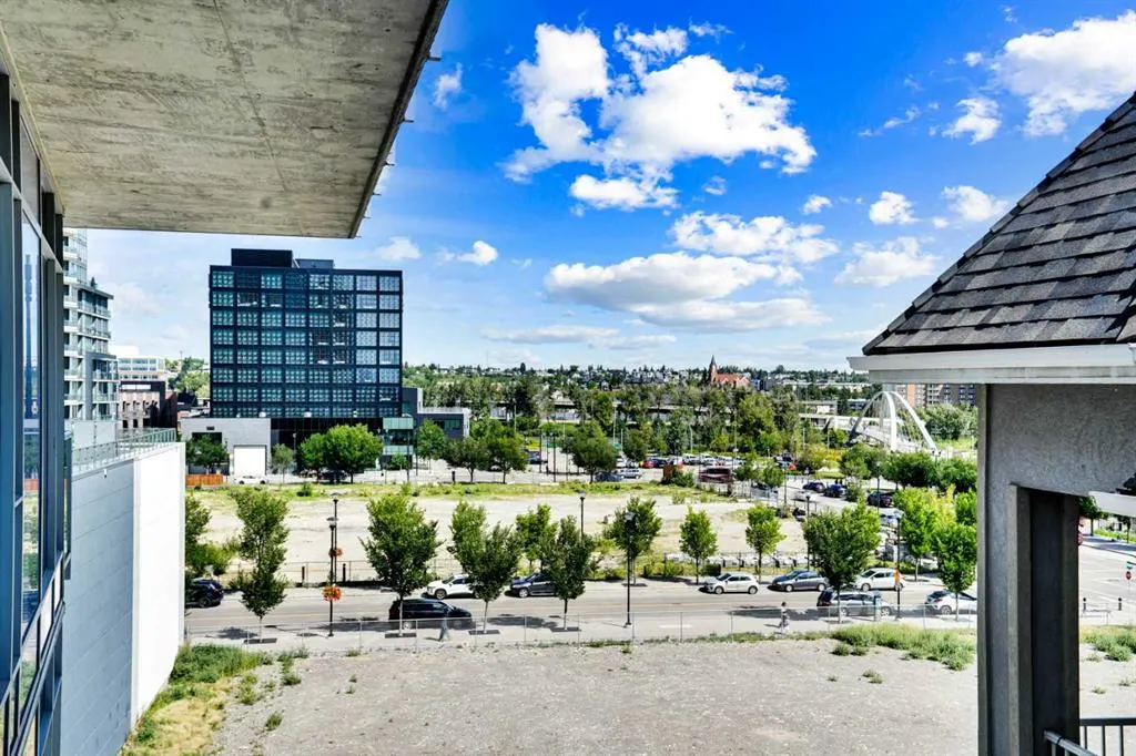 624 8 Avenue SE, #405