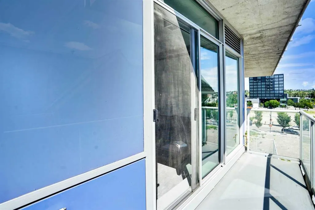 624 8 Avenue SE, #405