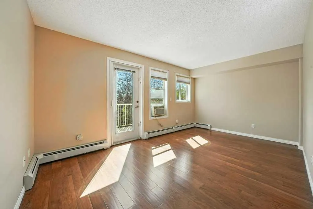 56 Carroll Crescent, #308