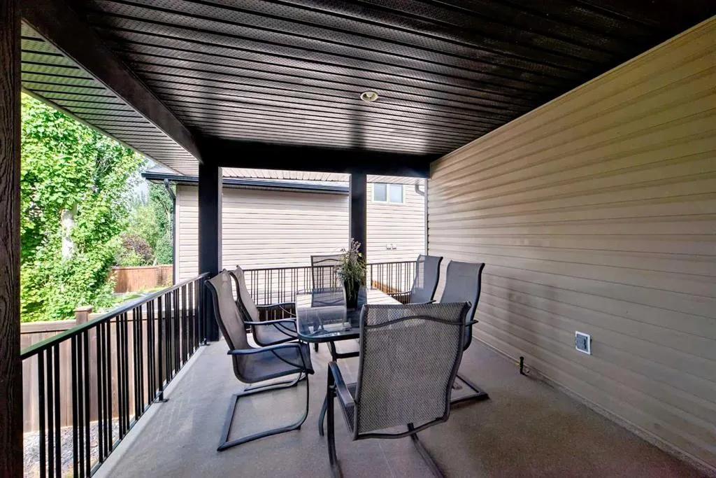 41 Canyoncrest Point W