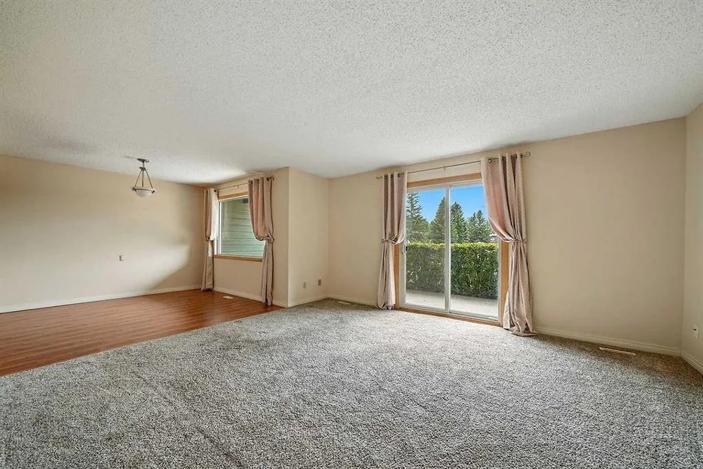 54 Bell Street, #125