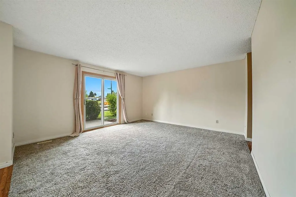 54 Bell Street, #125