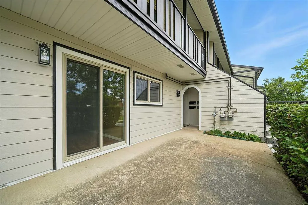 54 Bell Street, #125