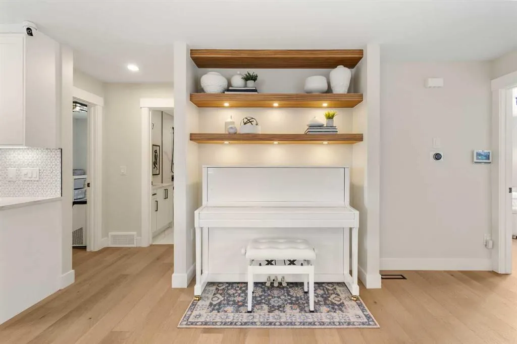 119 Silver Brook Road NW
