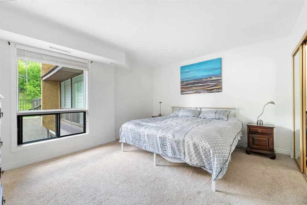 808 4 Avenue NW, #100
