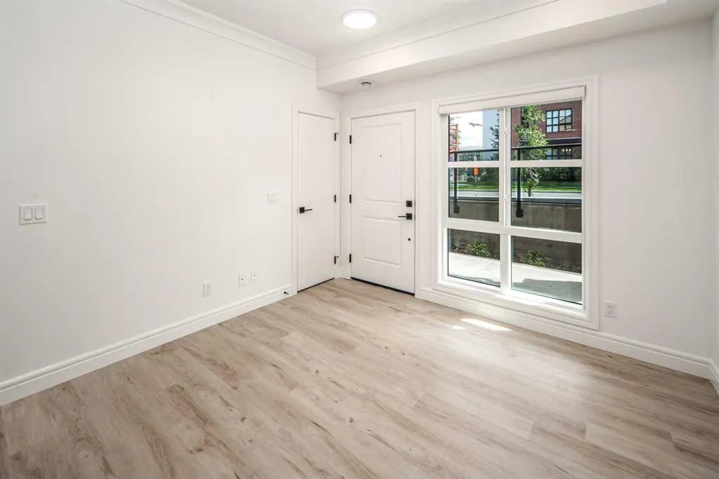 4270 Norford Avenue NW, #312