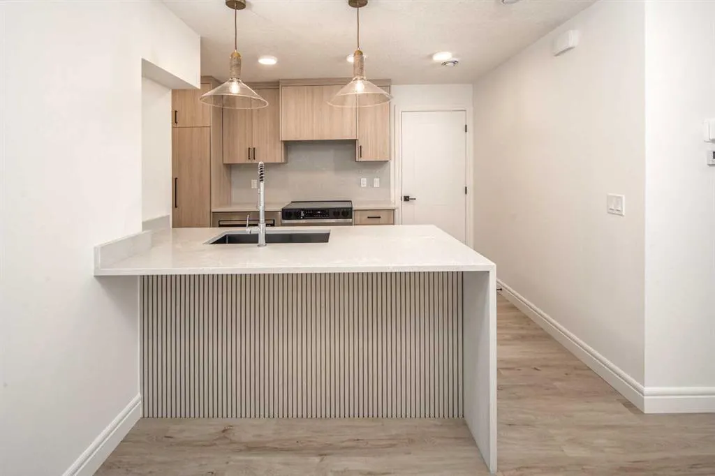 4270 Norford Avenue NW, #312