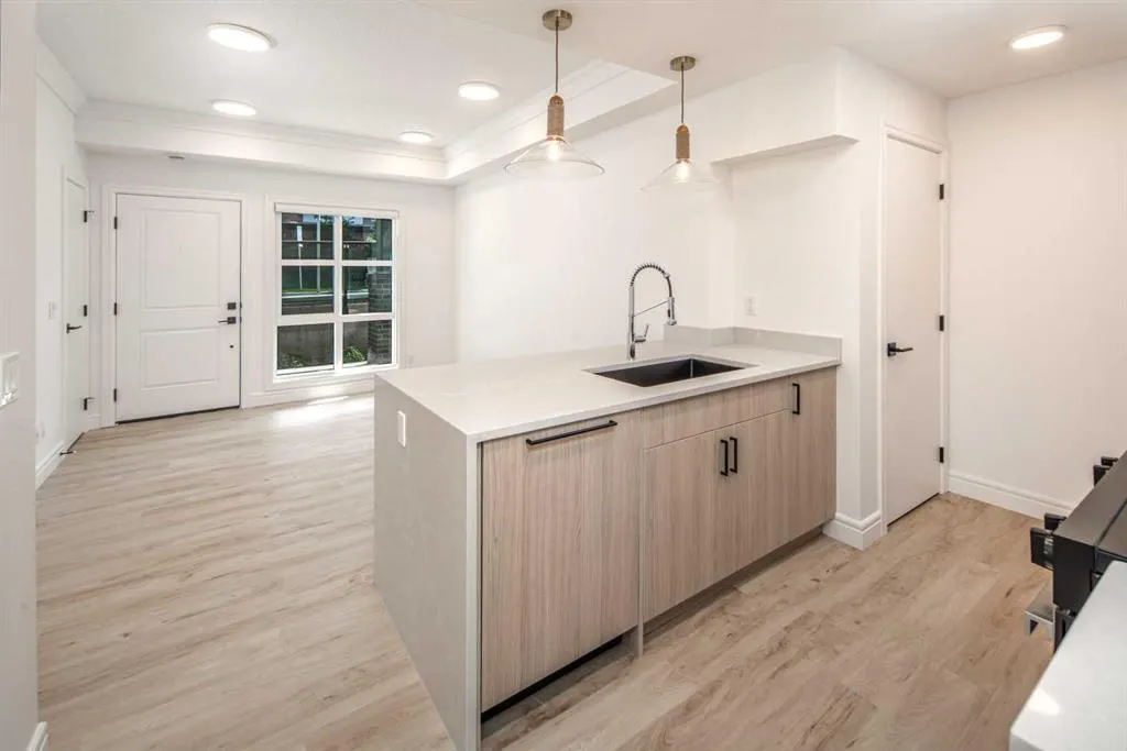4270 Norford Avenue NW, #312
