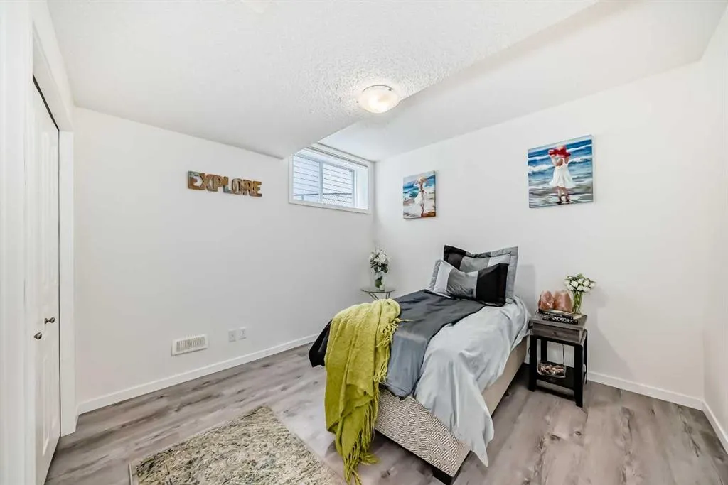 62 Auburn Sound Landing SE