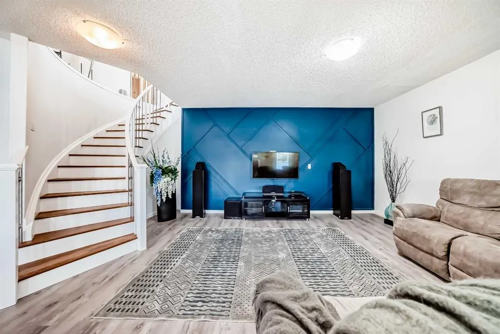 62 Auburn Sound Landing SE