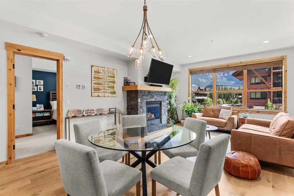 1105 Spring Creek Drive, #202